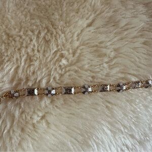 Elegant Gold and Silver Women's Bracelet